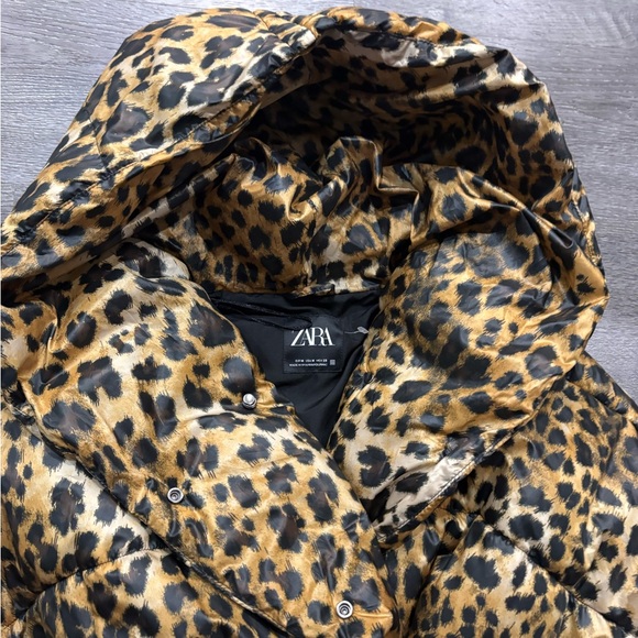 Zara Elegant leopard downfilled coat with leather belt size Med - Picture 5 of 8